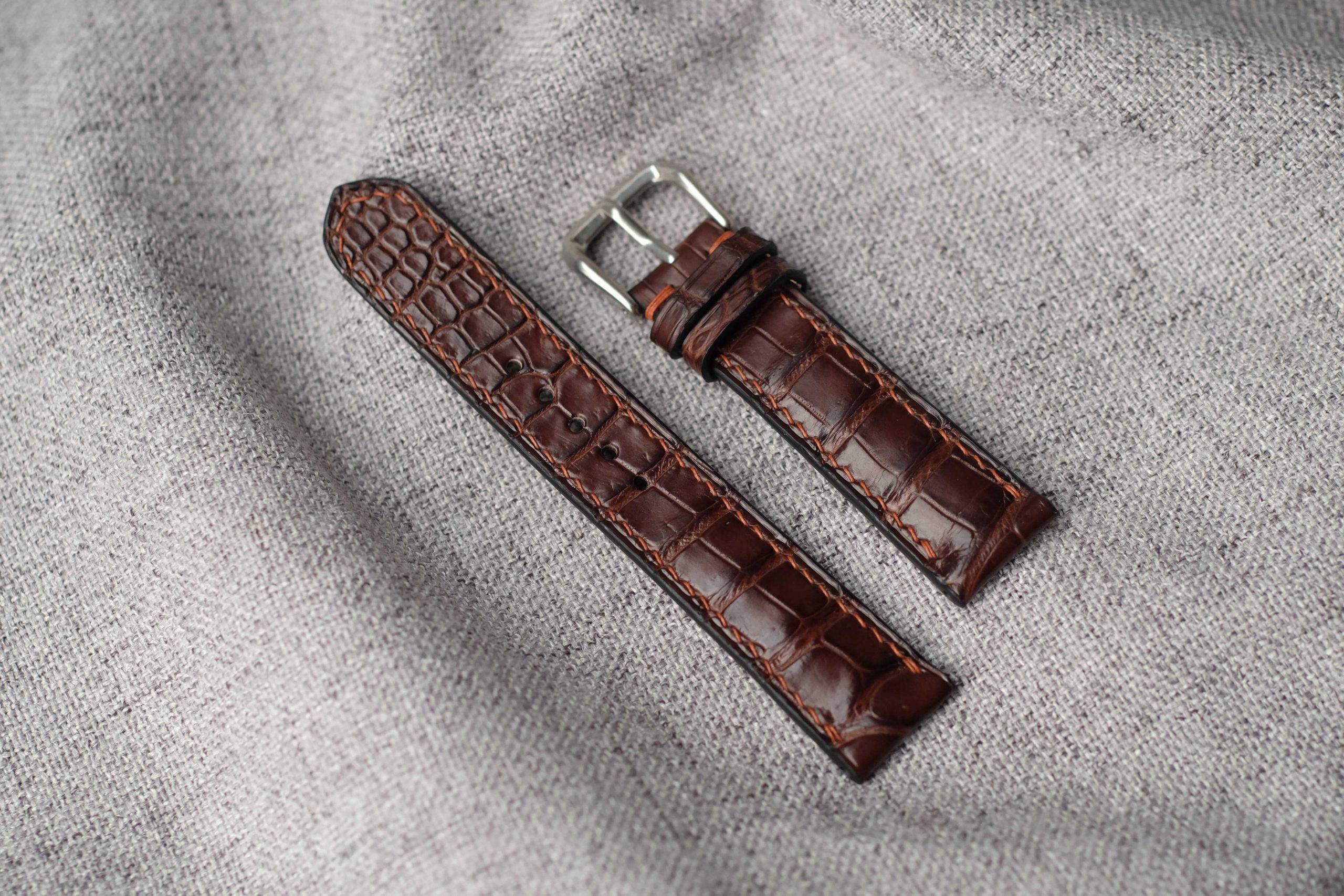 WareWel Crocodile Pattern Genuine Leather Watch Strap with Quick